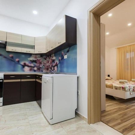 Apartment Dalmatia Kaštela エクステリア 写真