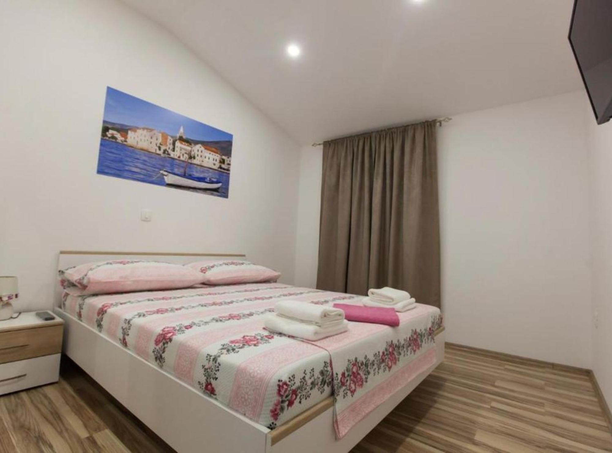 Apartment Dalmatia Kaštela エクステリア 写真