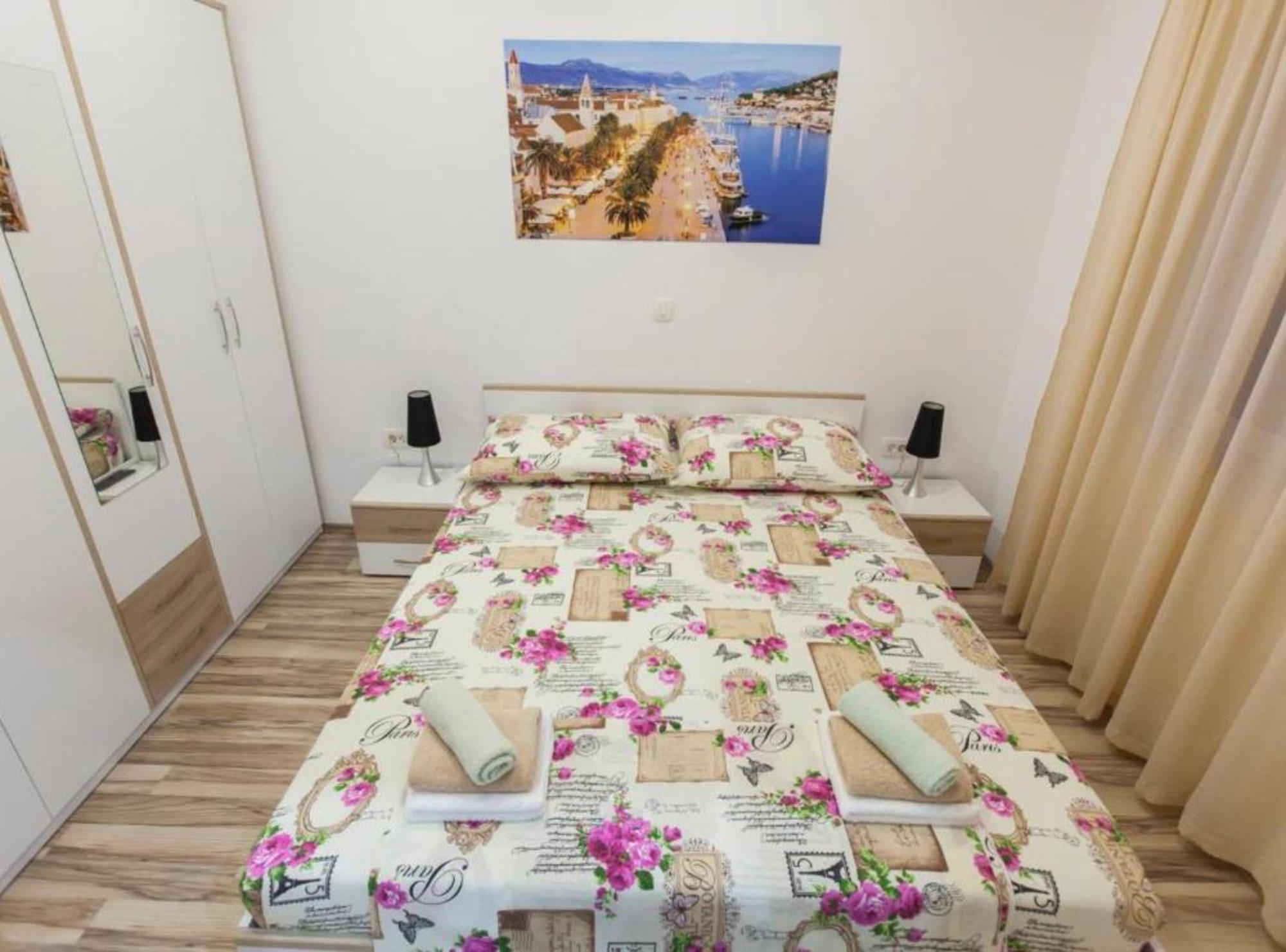 Apartment Dalmatia Kaštela エクステリア 写真