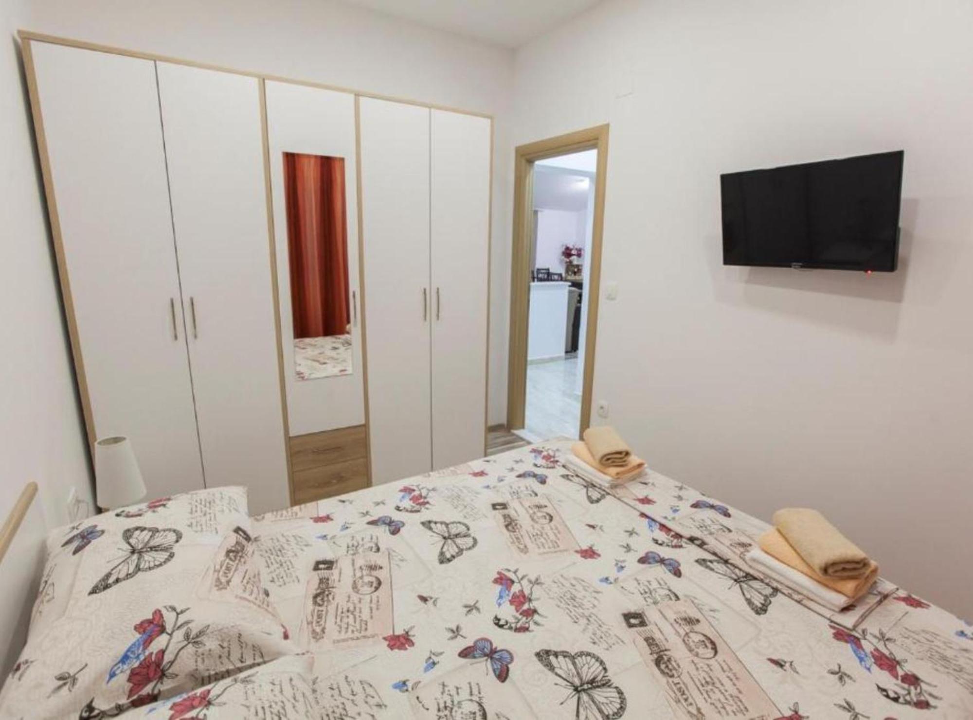 Apartment Dalmatia Kaštela エクステリア 写真