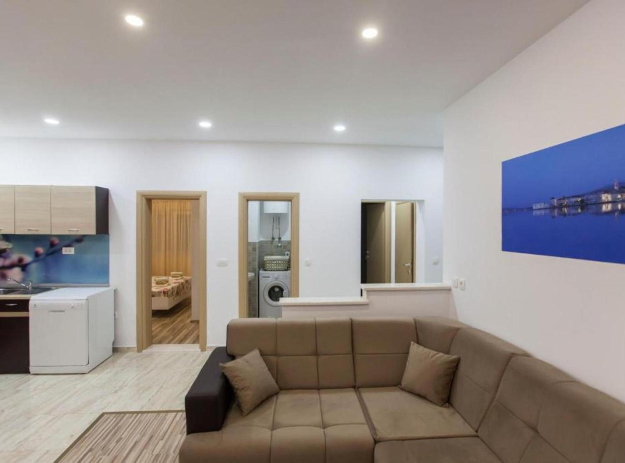 Apartment Dalmatia Kaštela エクステリア 写真