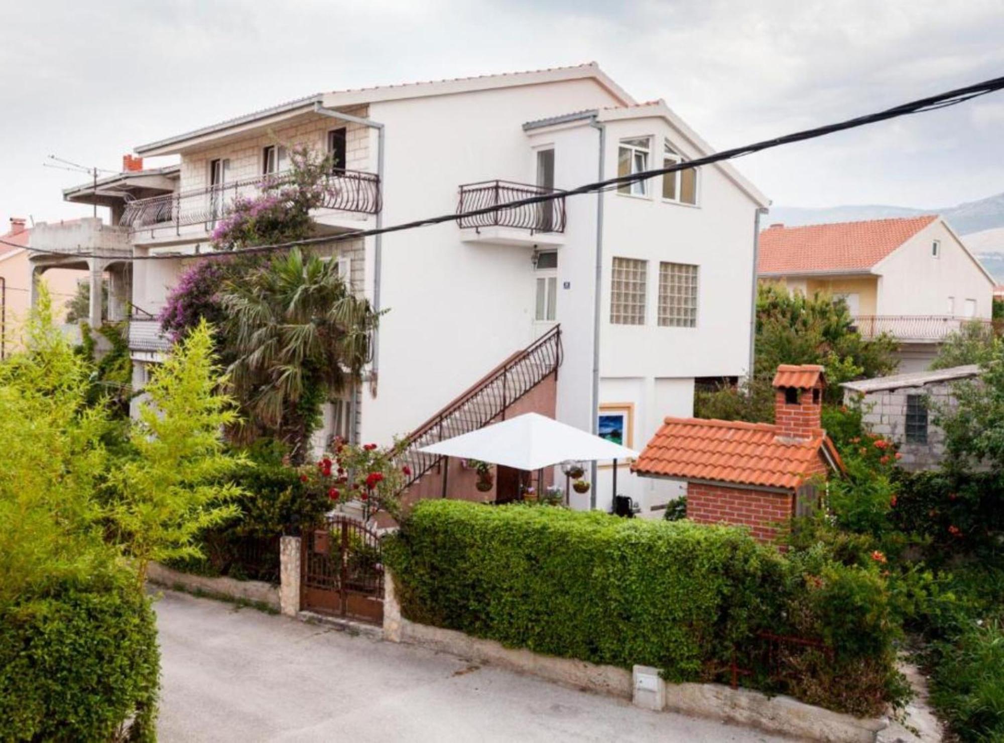 Apartment Dalmatia Kaštela エクステリア 写真