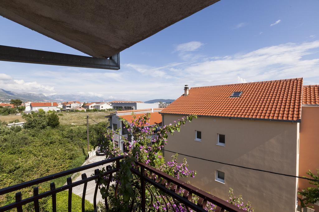 Apartment Dalmatia Kaštela エクステリア 写真
