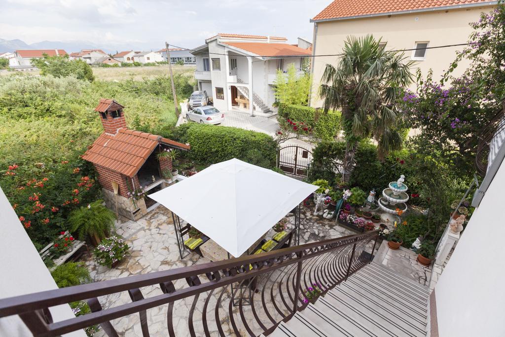 Apartment Dalmatia Kaštela エクステリア 写真