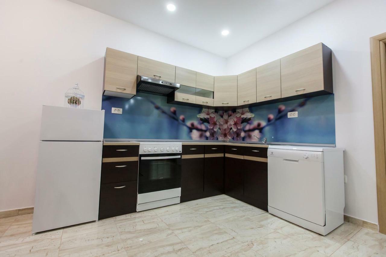 Apartment Dalmatia Kaštela エクステリア 写真