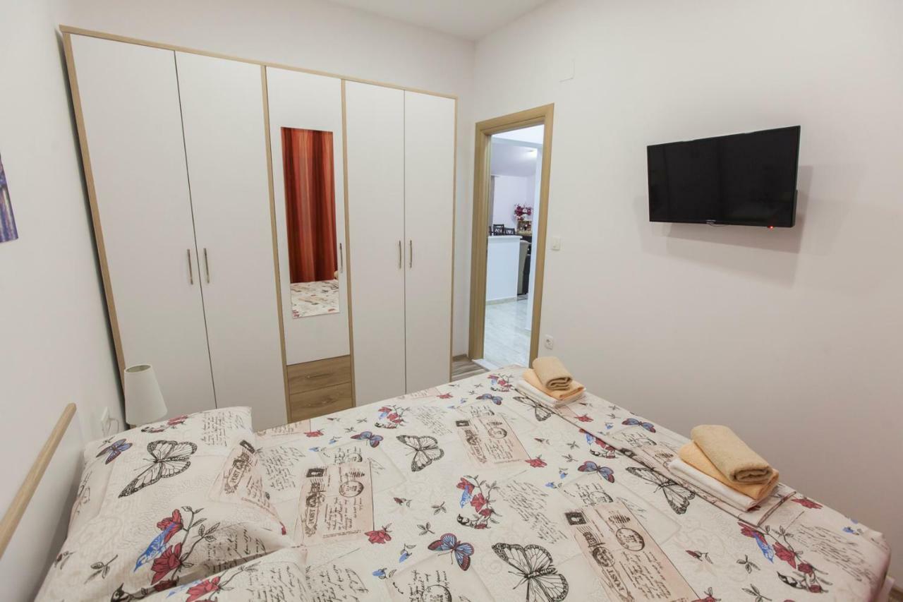 Apartment Dalmatia Kaštela エクステリア 写真