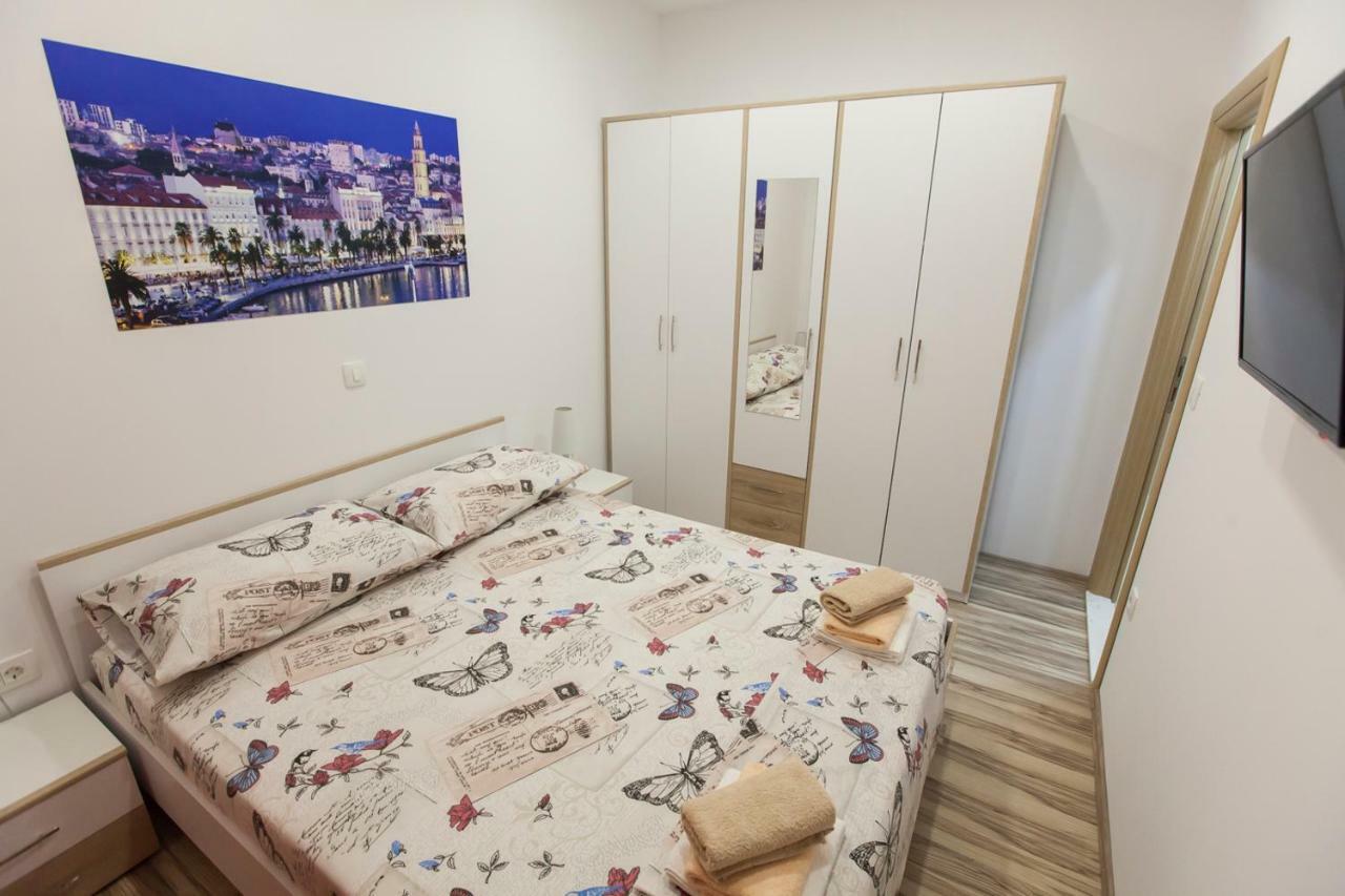 Apartment Dalmatia Kaštela エクステリア 写真